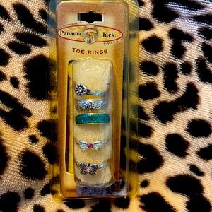 Panama Jack set of 5 toe rings. Never used. Brand New!!